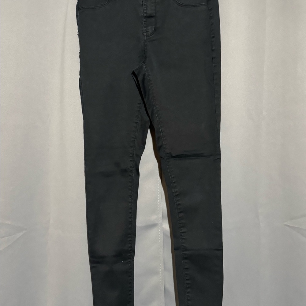 SO Black Jeggings with Stretch and Distressed Detail
